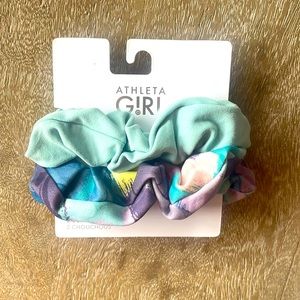 Athleta girl scrunches